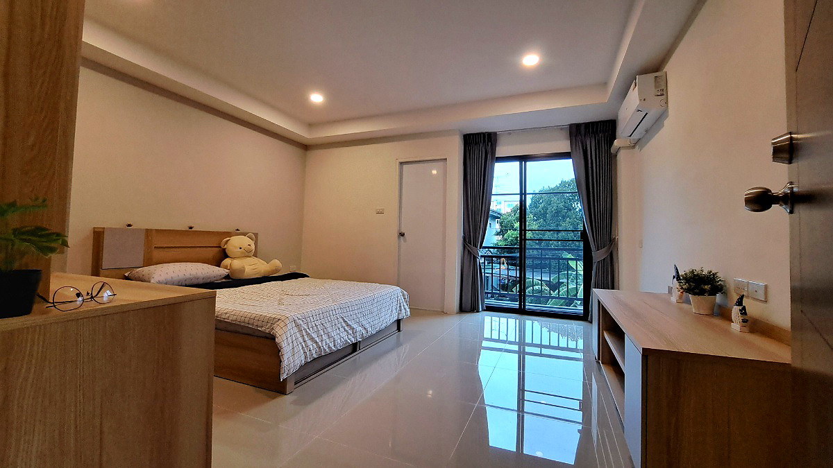 Pictures of Veena Residence, New apartment, close to Central Bangna, Close to 7-11, Lotus, CJ Mart 1/40