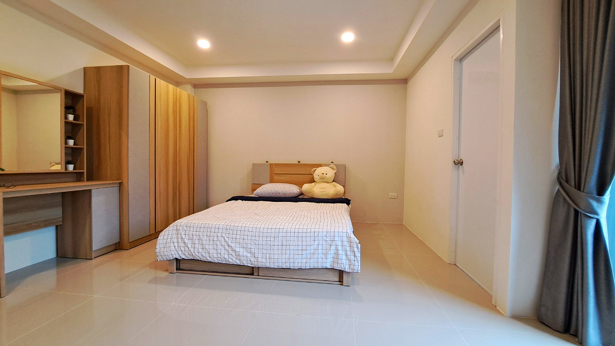 Pictures of Veena Residence, New apartment, close to Central Bangna, Close to 7-11, Lotus, CJ Mart 7/40