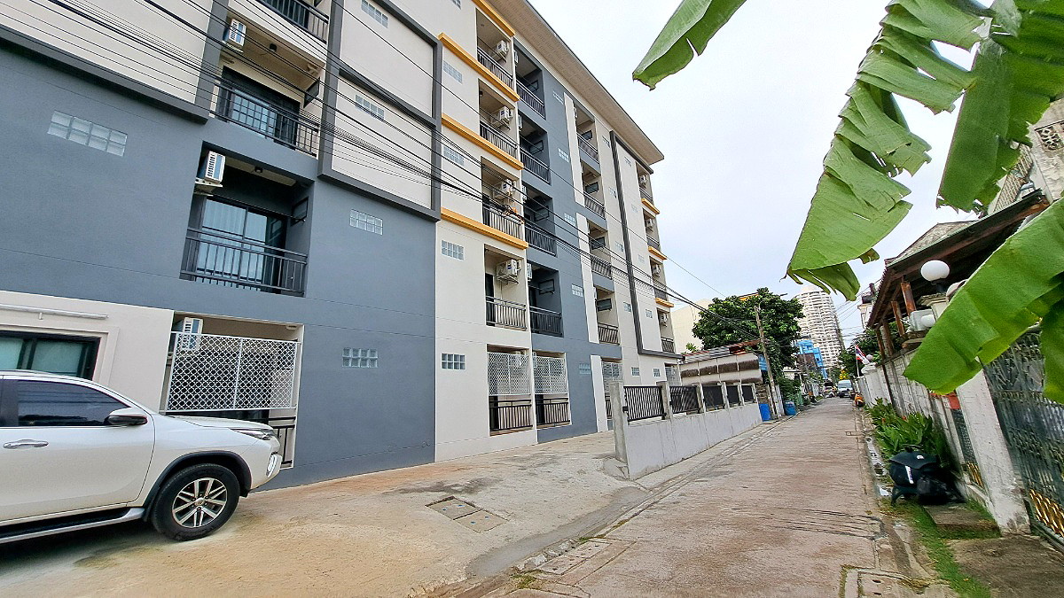 Pictures of Veena Residence, New apartment, close to Central Bangna, Close to 7-11, Lotus, CJ Mart 35/40