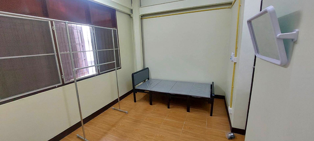 Pictures of Monthly Room for Rent  Rama 2 Road (Main Road Location) 2/13