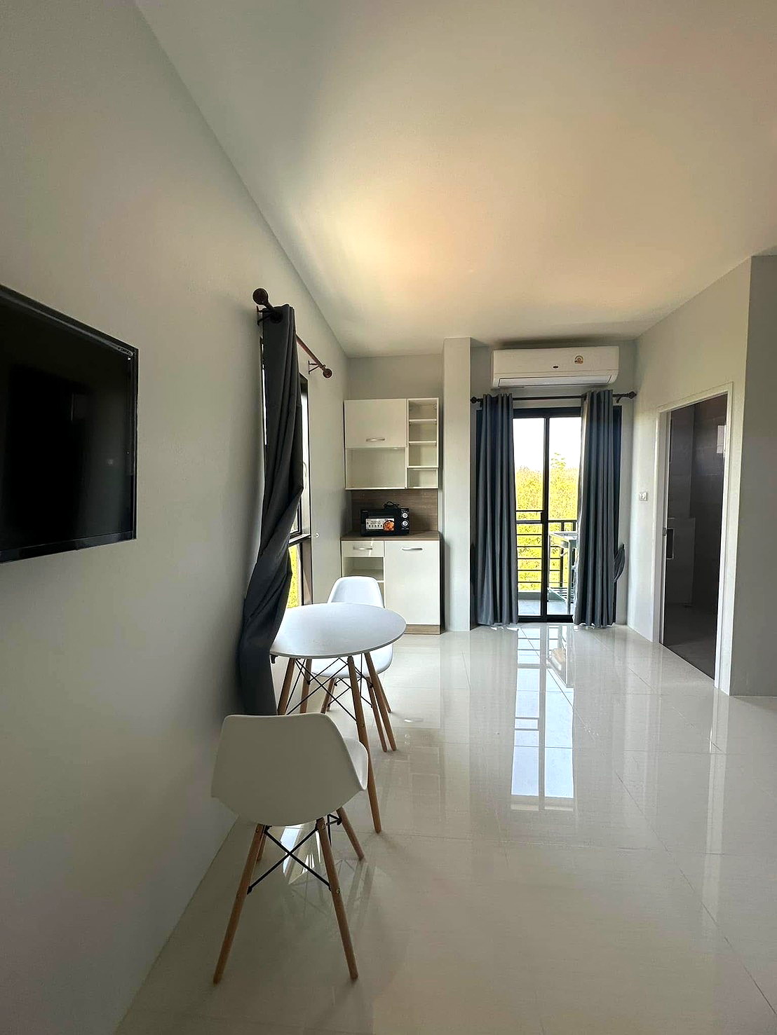Pictures of Na Non Apartment 8/9