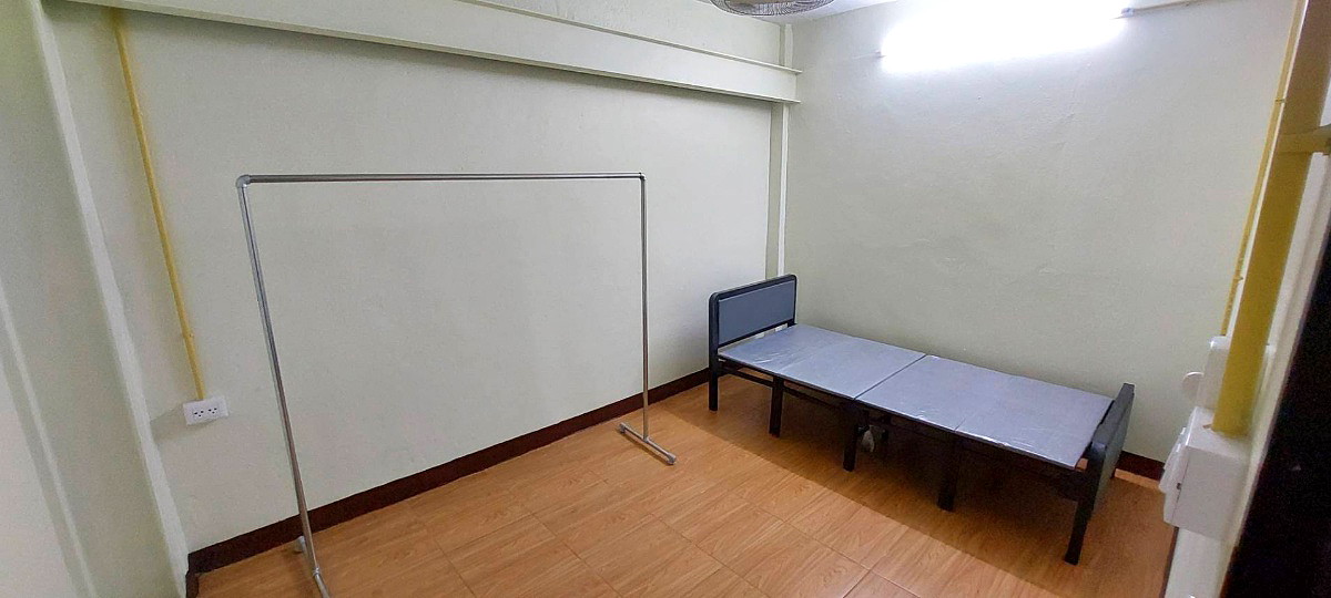 Pictures of Monthly Room for Rent  Rama 2 Road (Main Road Location) 3/13