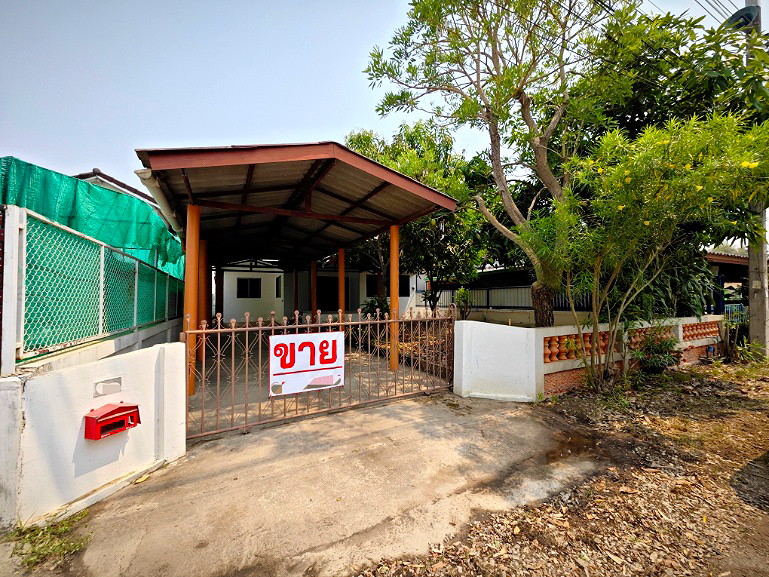 Pictures of Spacious 3-Bedroom House for Rent in Lamphun  90 Sq.wah 1/19