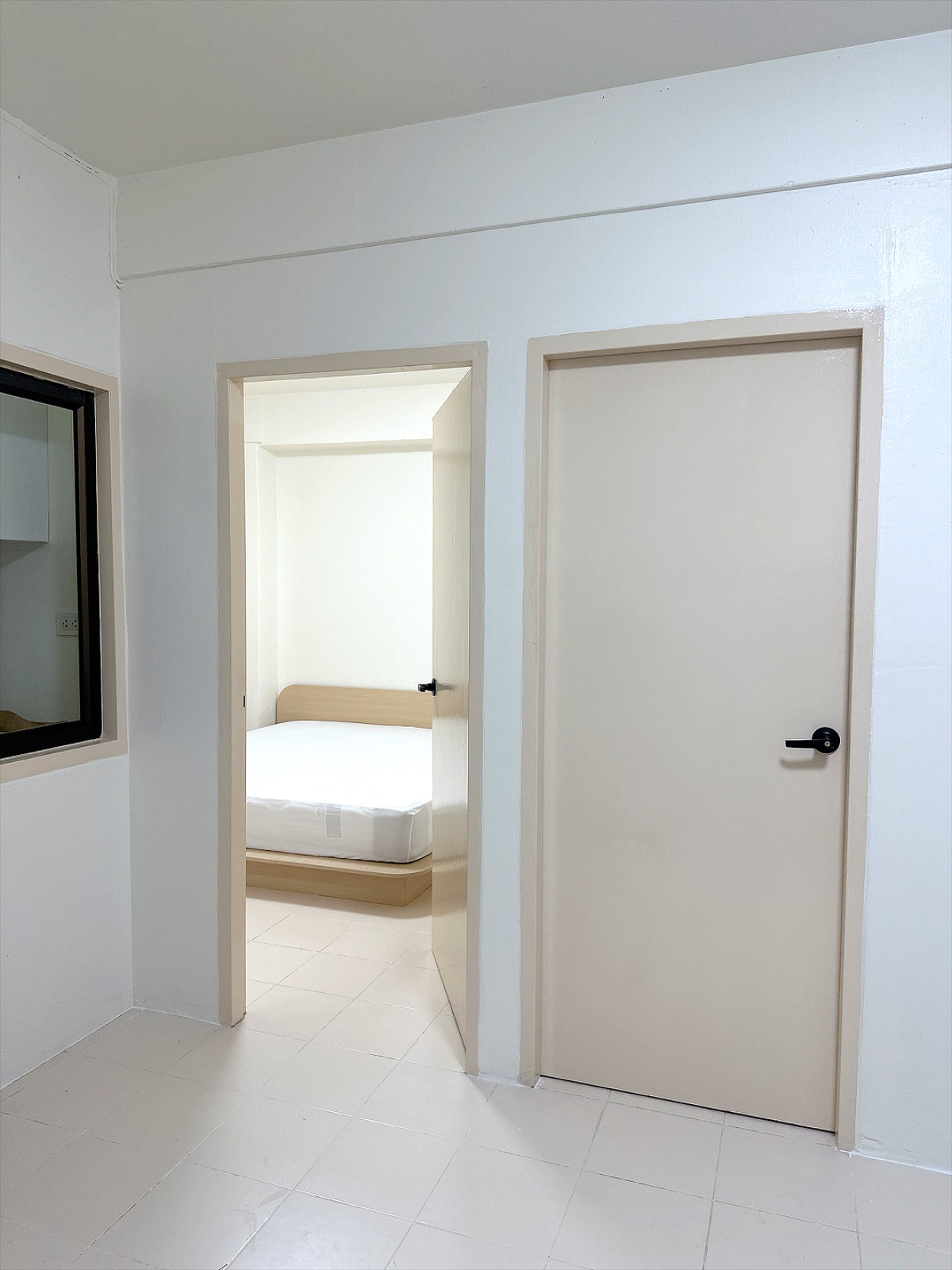 Pictures of Patun House 2/10