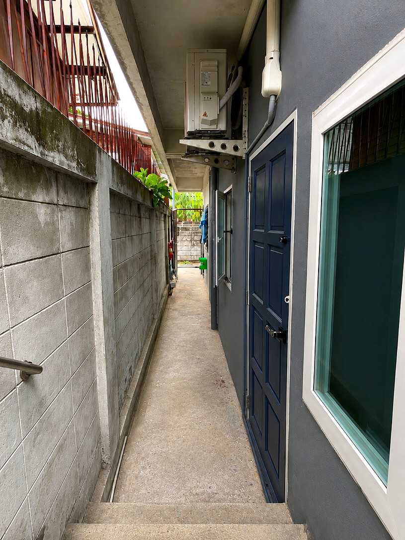 Pictures of Baan G&G Rooms for rent 18/19