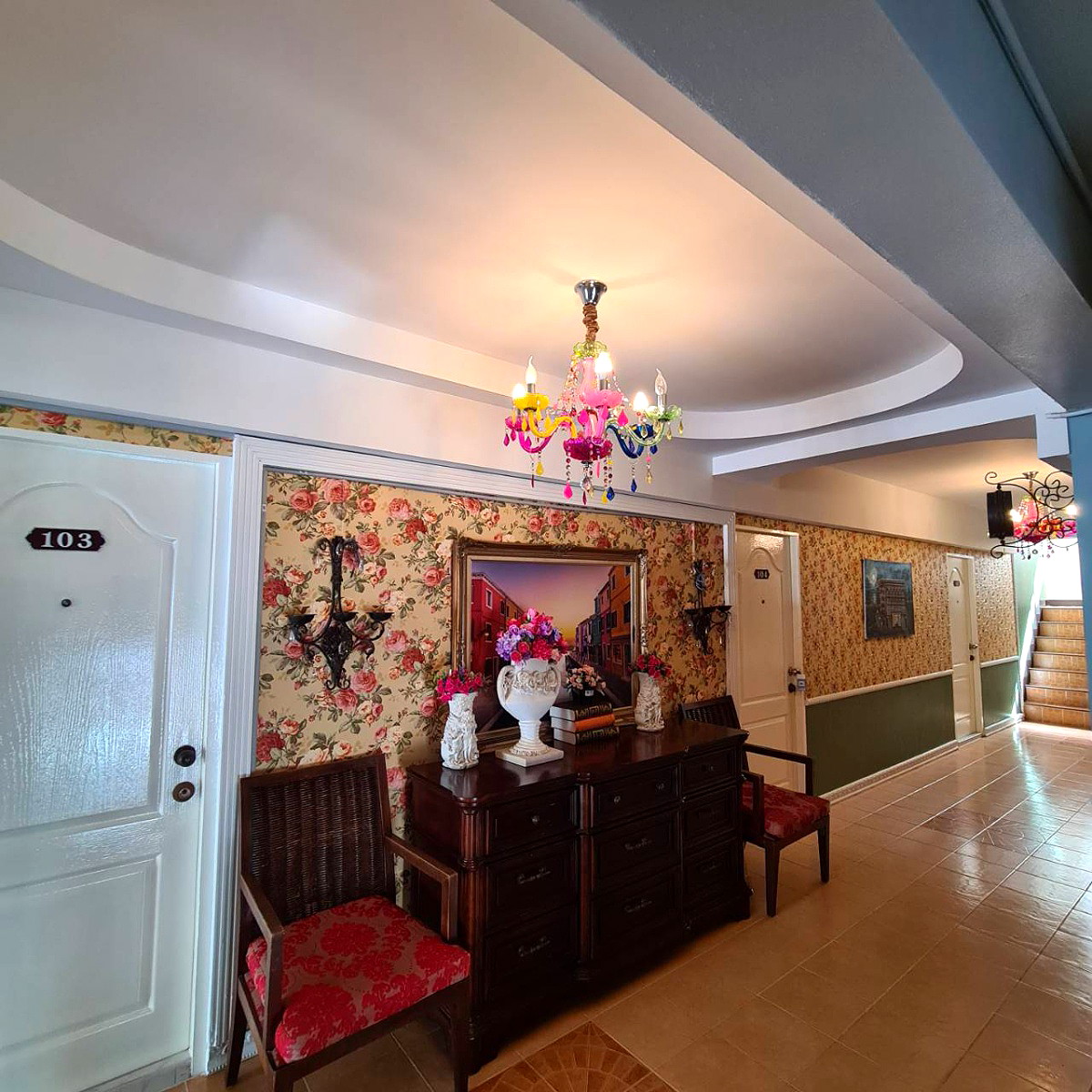 Pictures of Venezia Resort & Hotel Mayalap Station 8/16