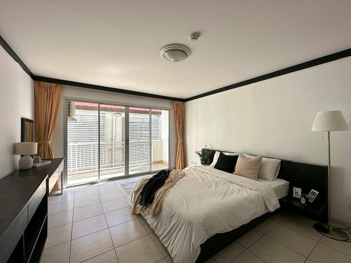 Pictures of Sena House 1/9