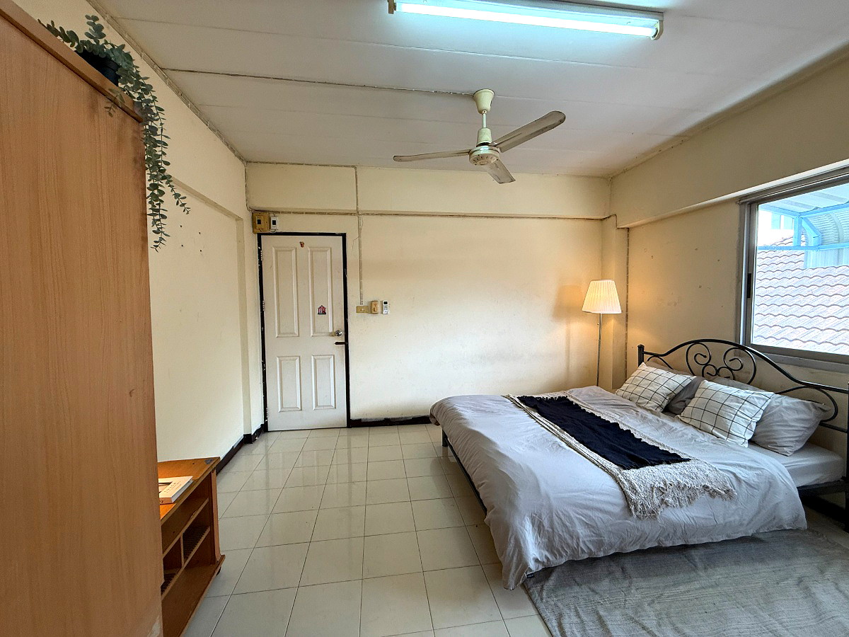 Pictures of BL Apartment 2/6