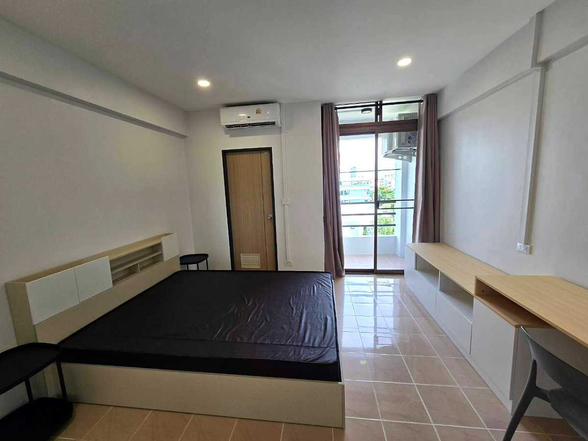 Pictures of Whitebox  Apartment (Ladpraw122) 17/21
