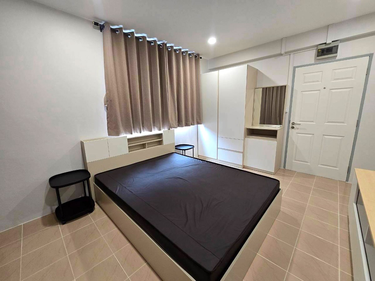 Pictures of Whitebox  Apartment (Ladpraw122) 6/21