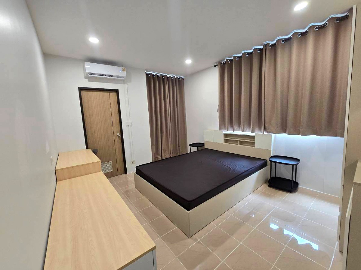 Pictures of Whitebox  Apartment (Ladpraw122) 5/21