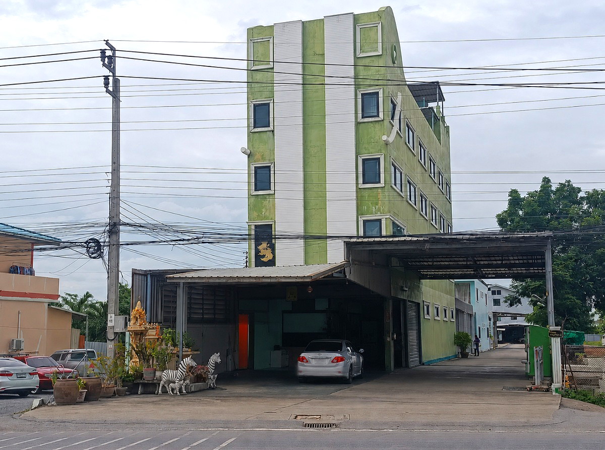 Pictures of Suksabai Apartment @Lad Pla Duk 5/6
