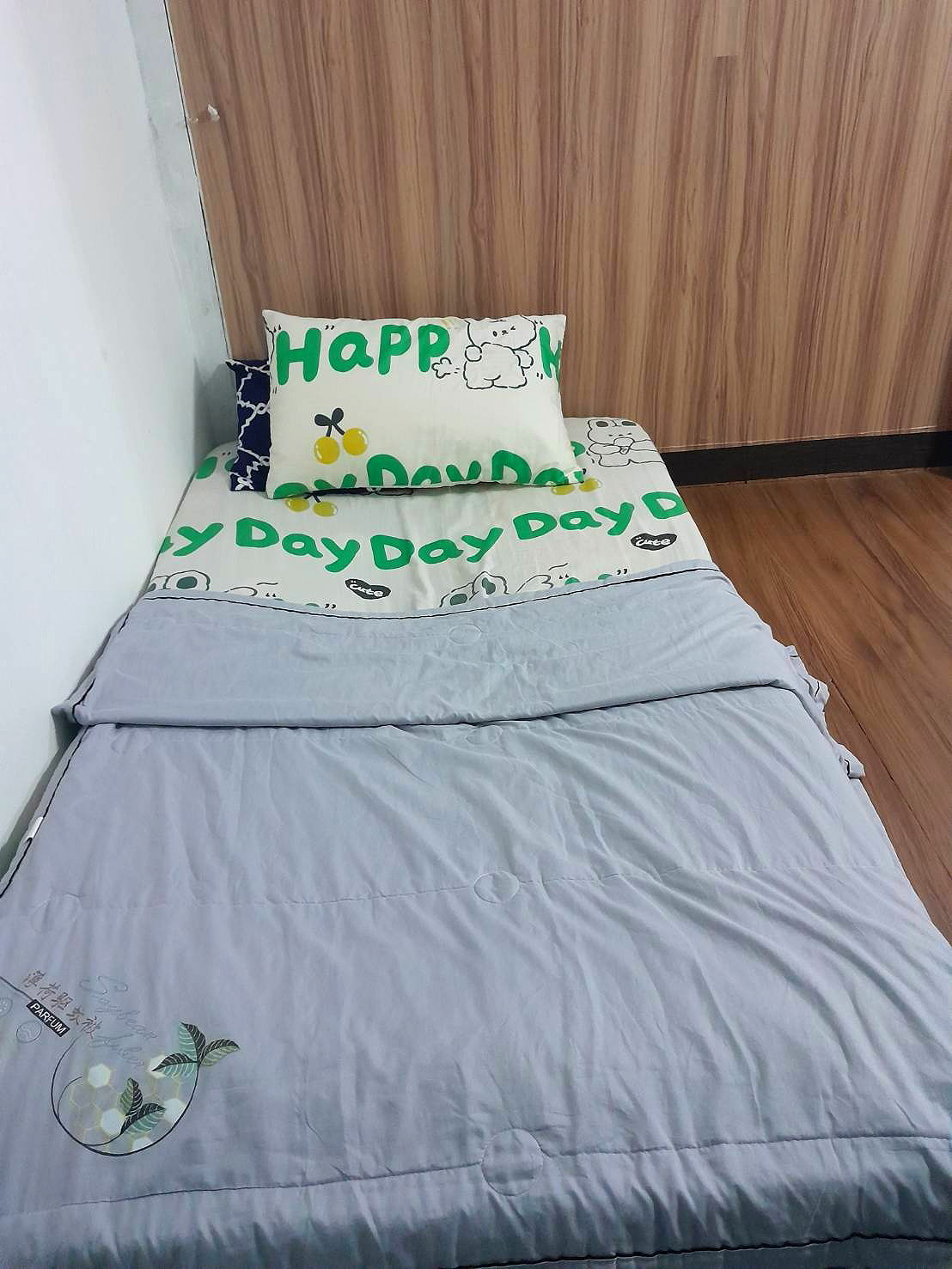 Pictures of Sibsan'womanroom 13/17