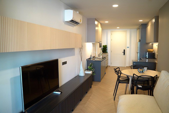 Pictures of Chamchuri Square Residence 12/24