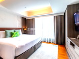 Fully furnished rooms in the center of Sukhumvit, offering hotel-style services.