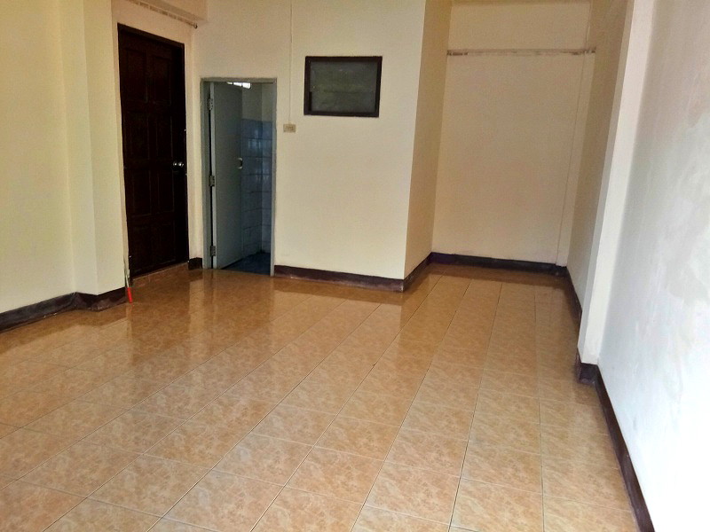 Pictures of OFFICE    สำหรับติดต่องาน  สต็อคสินค้า และพักอาศัย ราคา 2000 บาท พร้อมเข้าอยู่ทันที 7/10