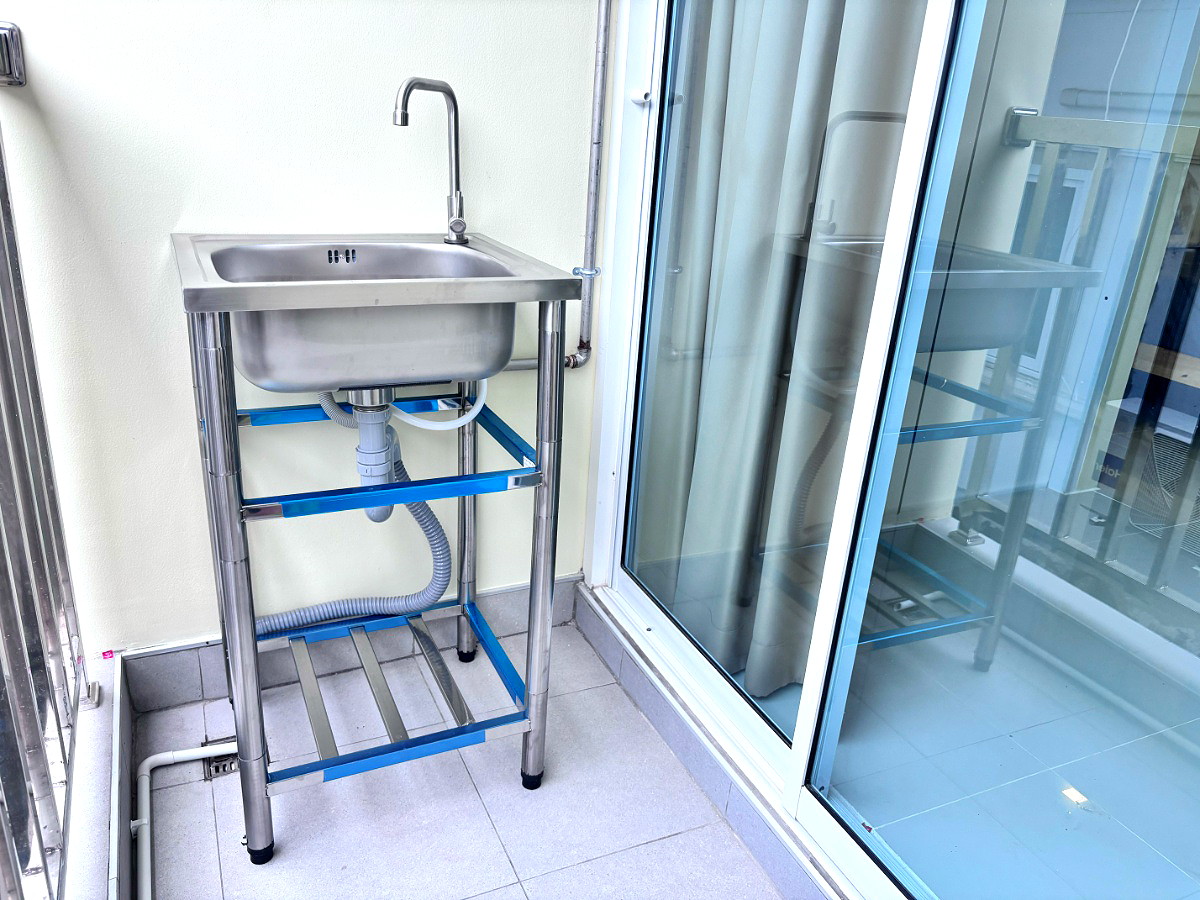 Pictures of Tawan Apartment 5/6