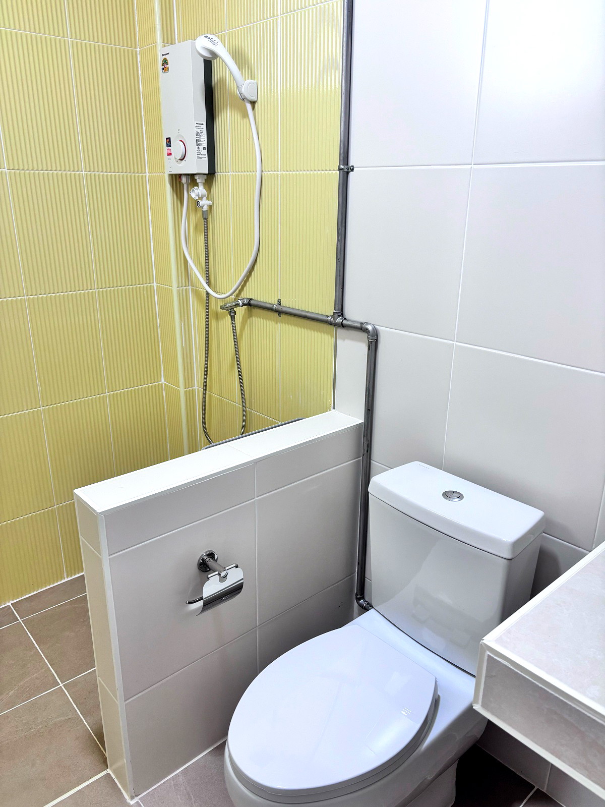 Pictures of Tawan Apartment 4/6