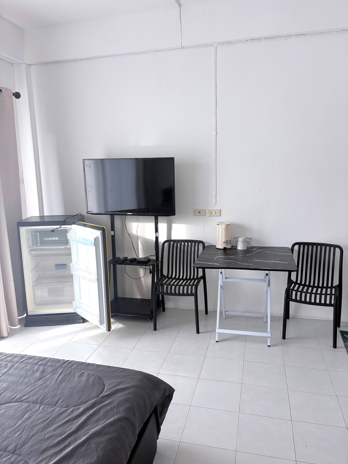 Pictures of Tawan Residence  7/16