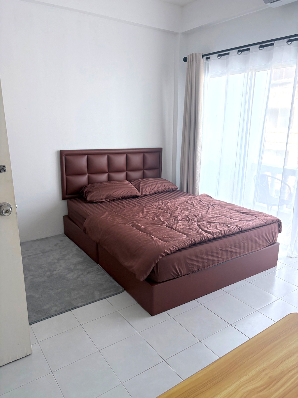Pictures of Tawan Residence  1/16