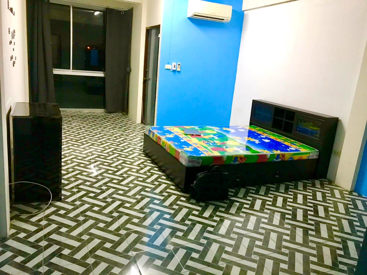 Pictures of room For Rent, Pattaya Rai Vanasin Market, Soi Saim Country Club near Snooker Club 15/26