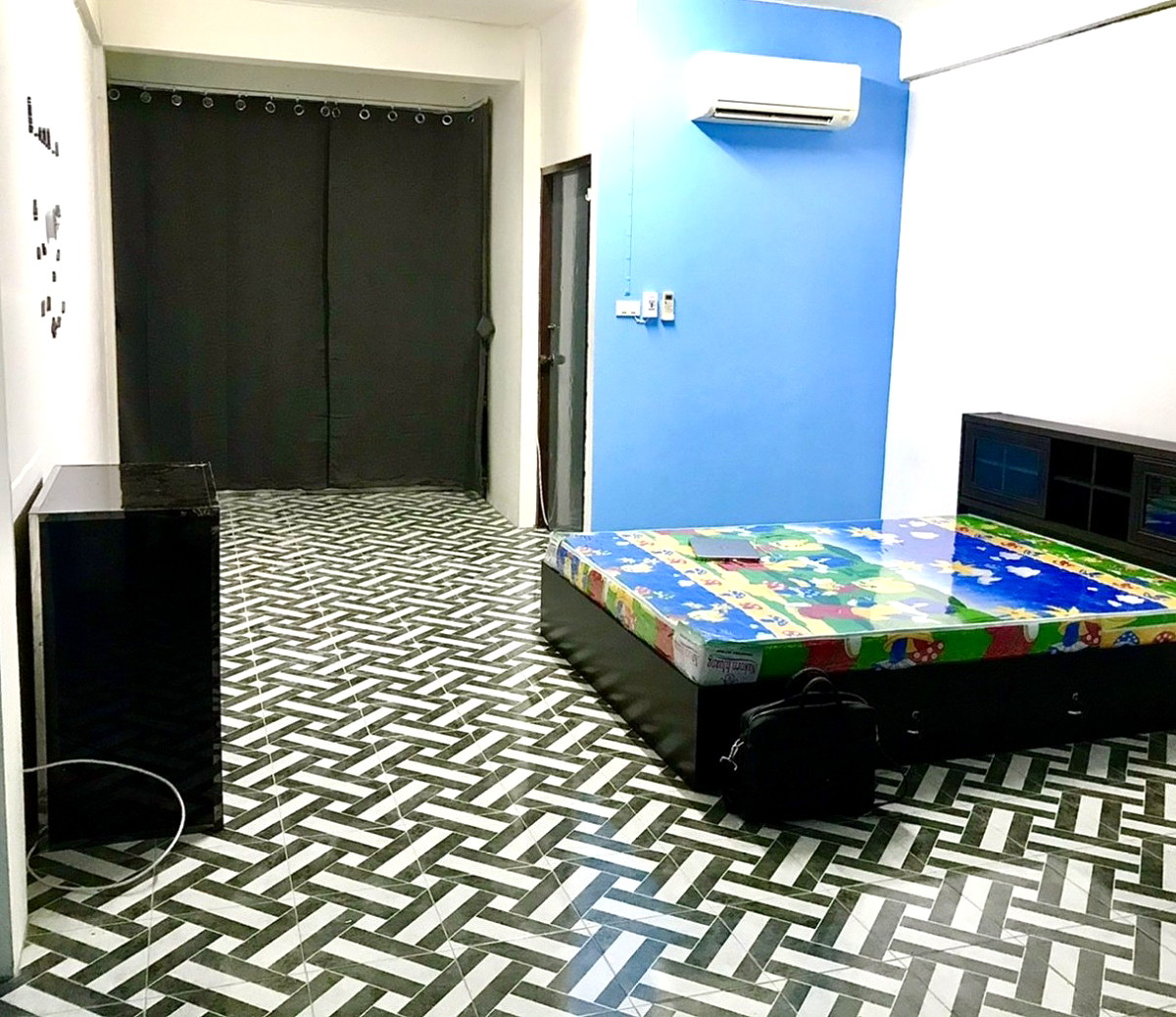Pictures of room For Rent, Pattaya Rai Vanasin Market, Soi Saim Country Club near Snooker Club 9/26