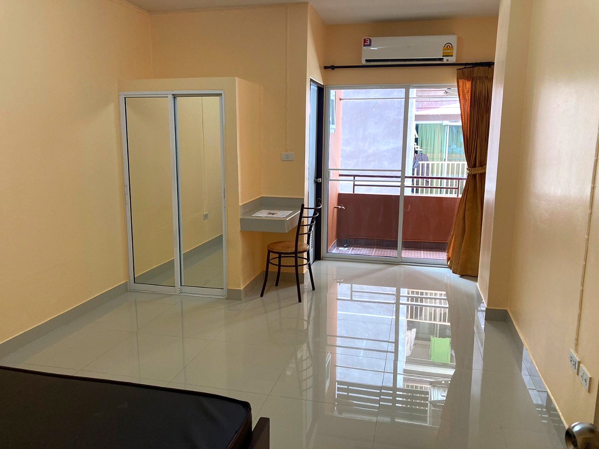 Pictures of AR Residence 6/10