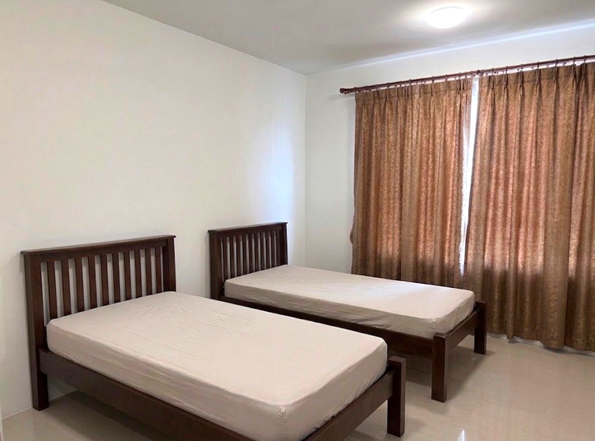 Pictures of Dena Residence 2/4