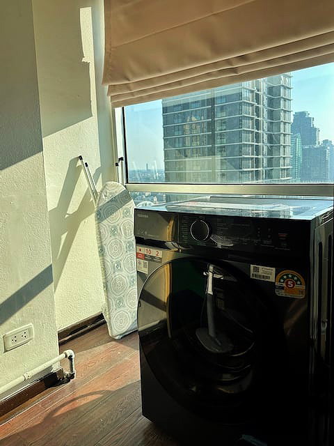Pictures of Silom suite condominium 16/25