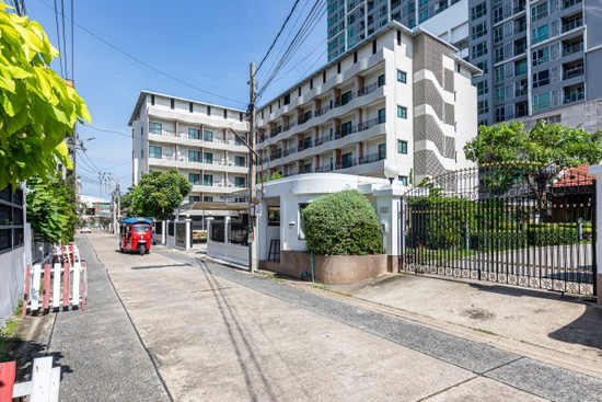 PhaholHood - Apartment for Rent