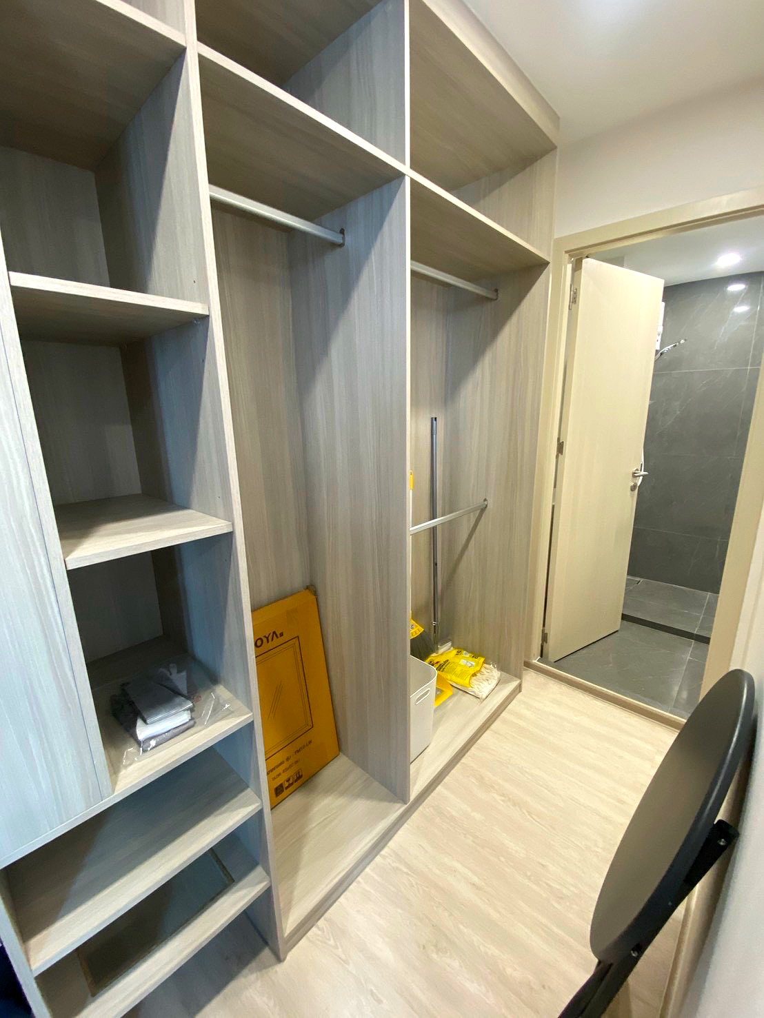 Pictures of Origin Plug & Play E22 Station 4/8