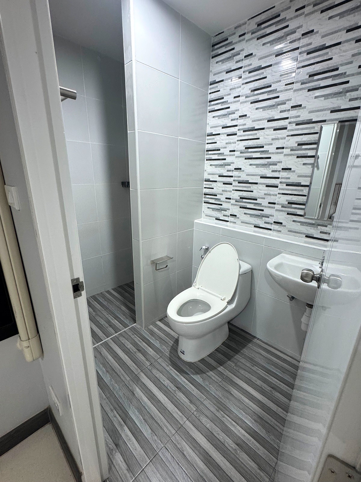 Pictures of Banrak AP Apartment Udon 11/12