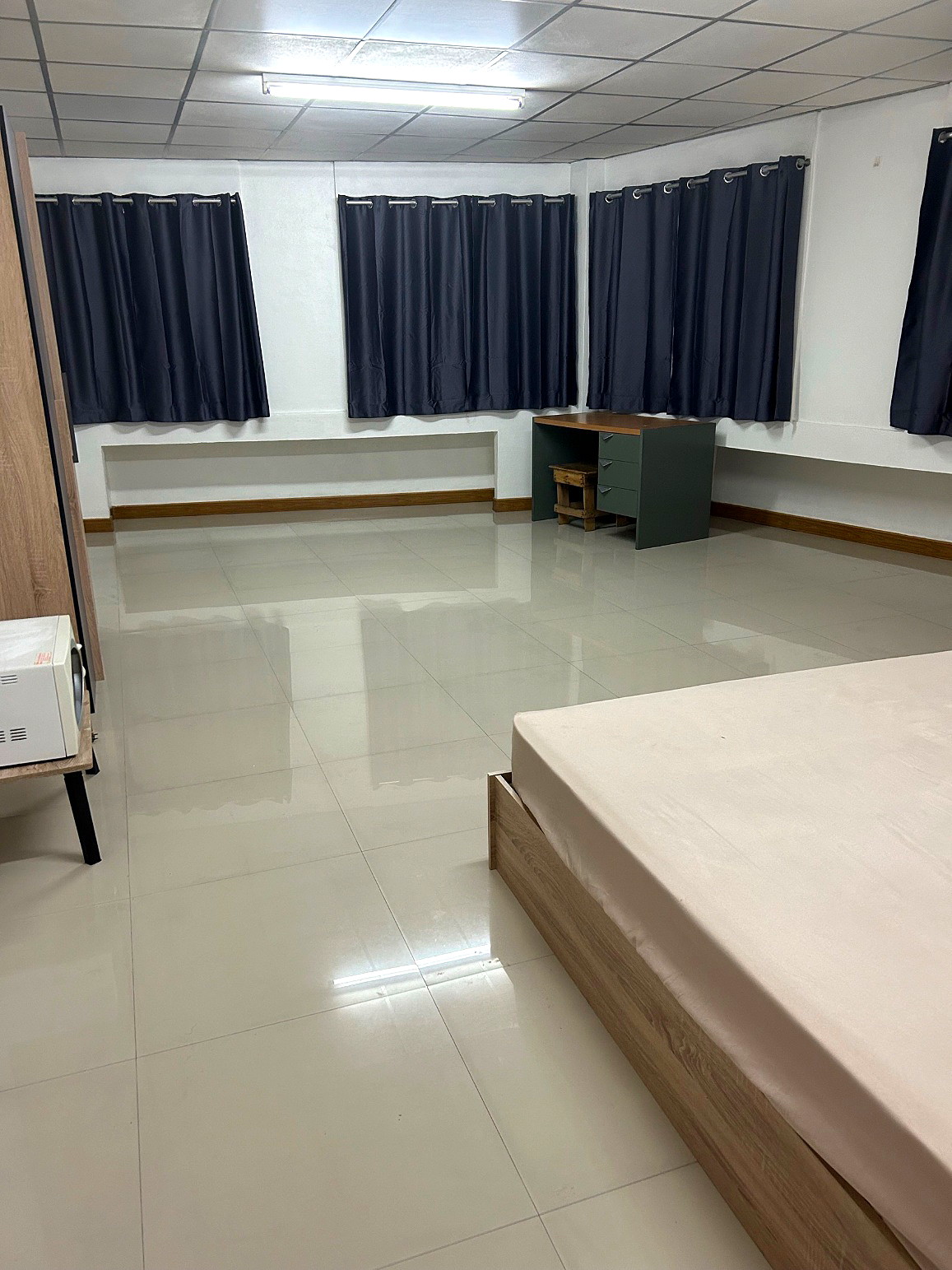 Pictures of Soi Pridiphanomyong 31 Room for Rent (Ekamai 12) 1/7