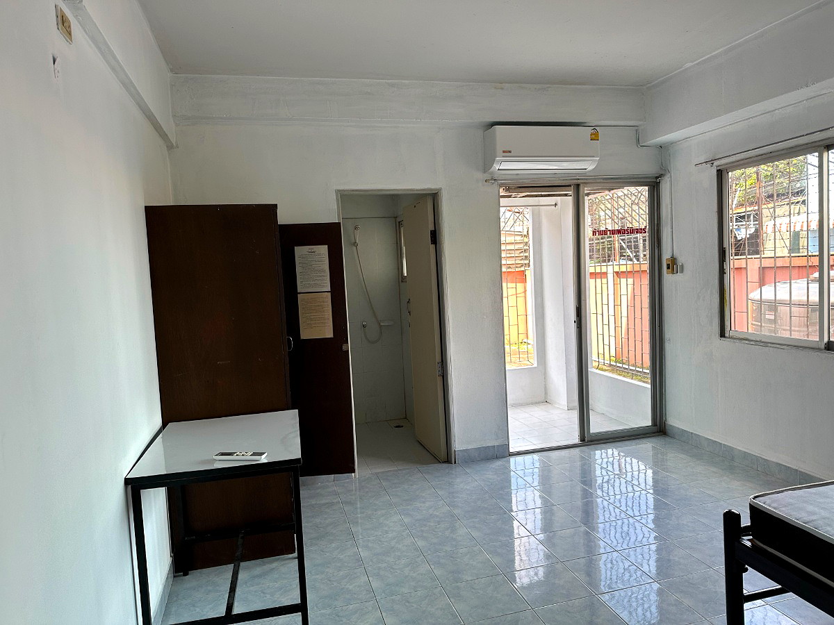 Pictures of BanTongMansion 2/8