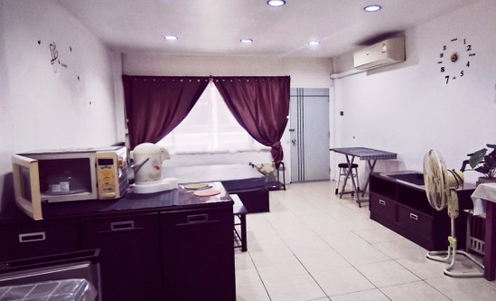 ROOM FOR *THAI WOMAN* only - Apartment for Rent
