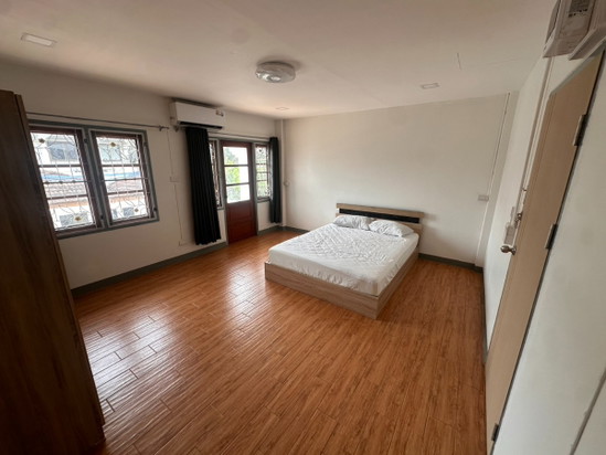 Baan sahaporn 33 village - Apartment for Rent