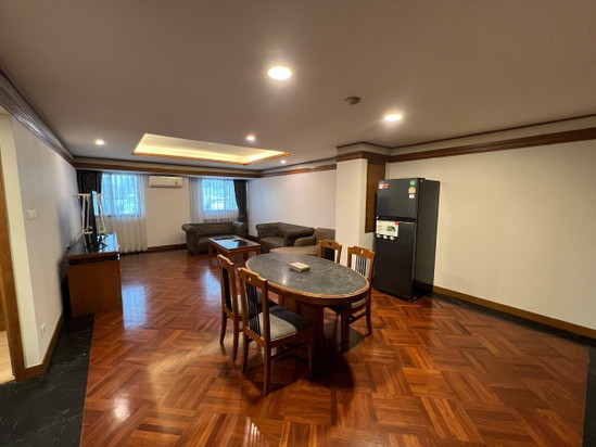United Tower Thonglor - Apartment for Rent