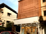 Ririn place